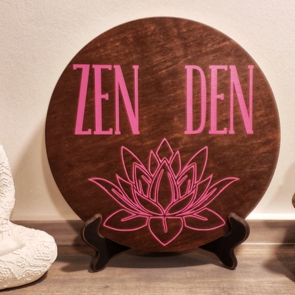 ZEN DEN Circle plaque hang sign 12inch wood